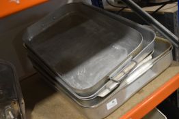 Quantity of Aluminium Trays