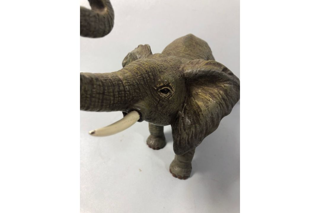 Statue of an Elephant in cold painted bronze approximately 20cm high - Image 8 of 10