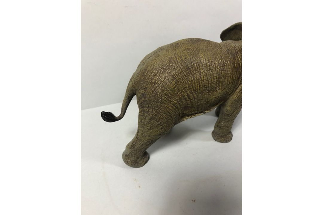 Statue of an Elephant in cold painted bronze approximately 20cm high - Image 3 of 10