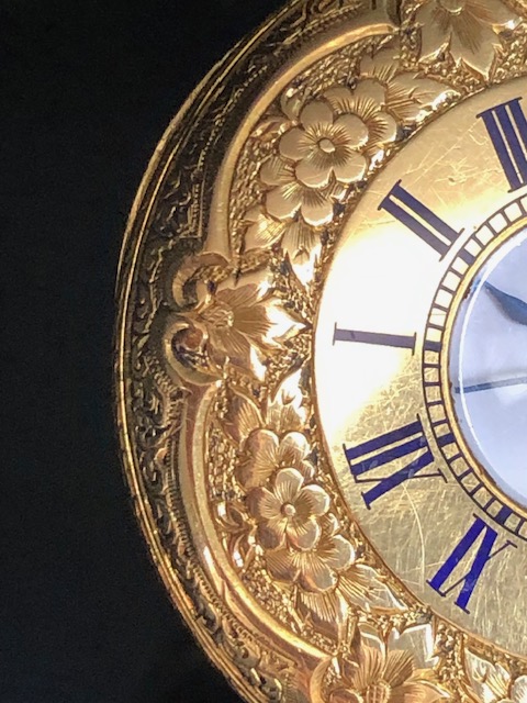 18ct Gold half hunter pocket fob watch with royal blue roman numerals, opening to white enamel - Image 3 of 9
