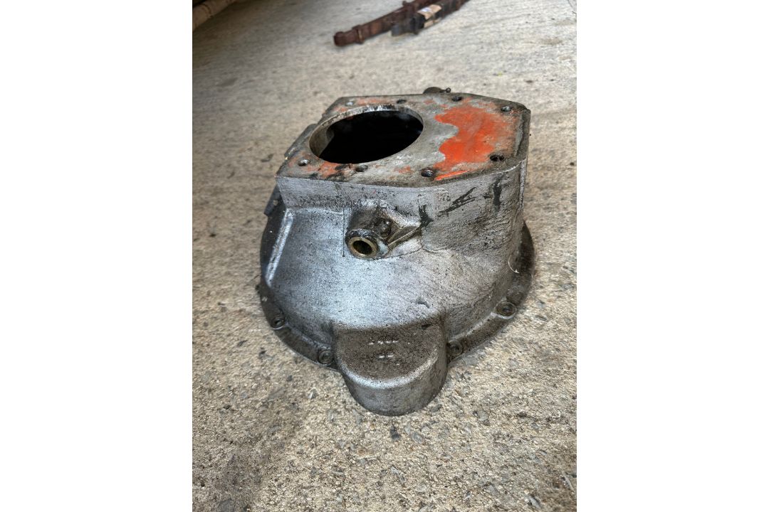 An AC Moss Box Bell housing. - Image 2 of 2