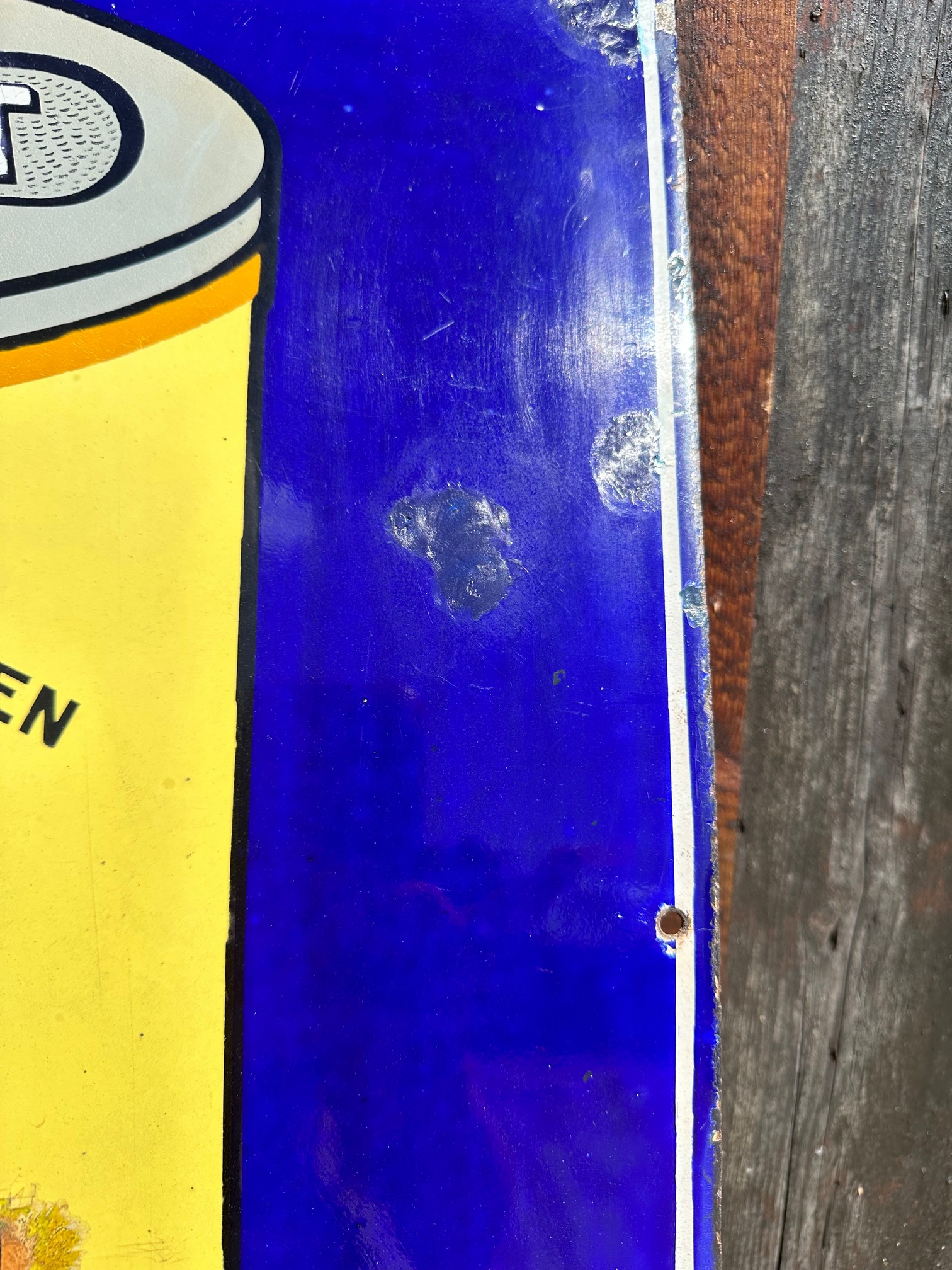 A large Fry's Pure Breakfast Cocoa pictorial enamel advertising sign depiciting a 4 1/2lb tin of - Image 7 of 9