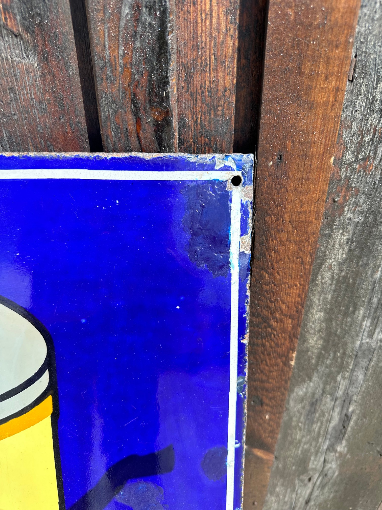 A large Fry's Pure Breakfast Cocoa pictorial enamel advertising sign depiciting a 4 1/2lb tin of - Image 4 of 9