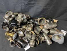 A box of carbide cycle lamps, various manufacturers.