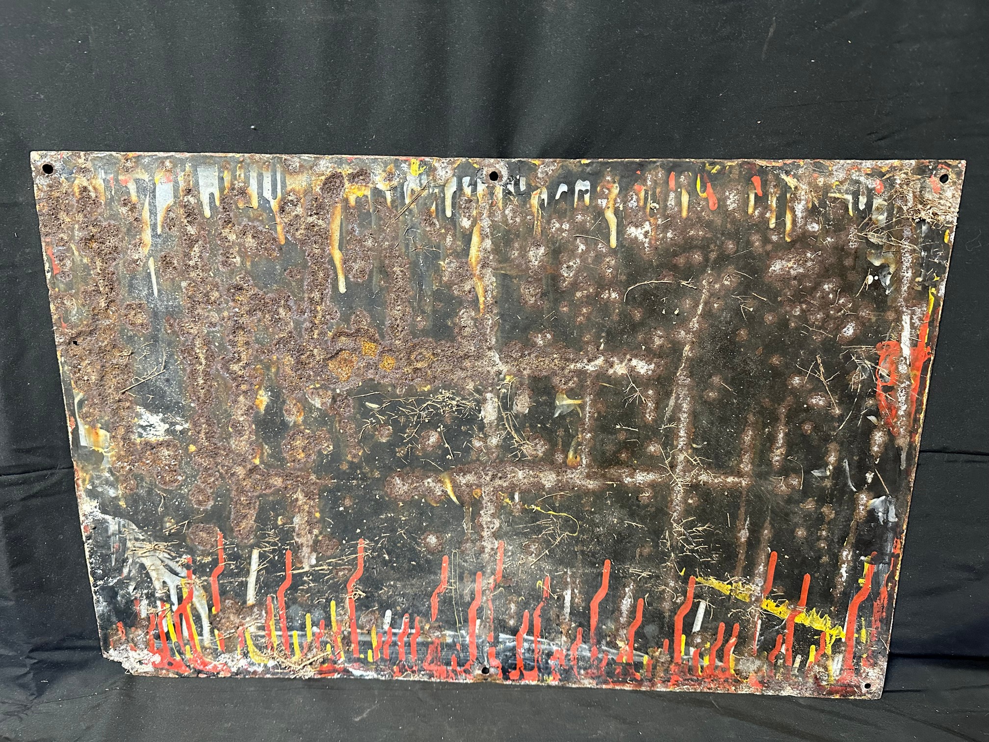 A Wakefield Castrol Motor Oil enamel advertising sign, 29 1/2 x 19 1/2". - Image 2 of 2