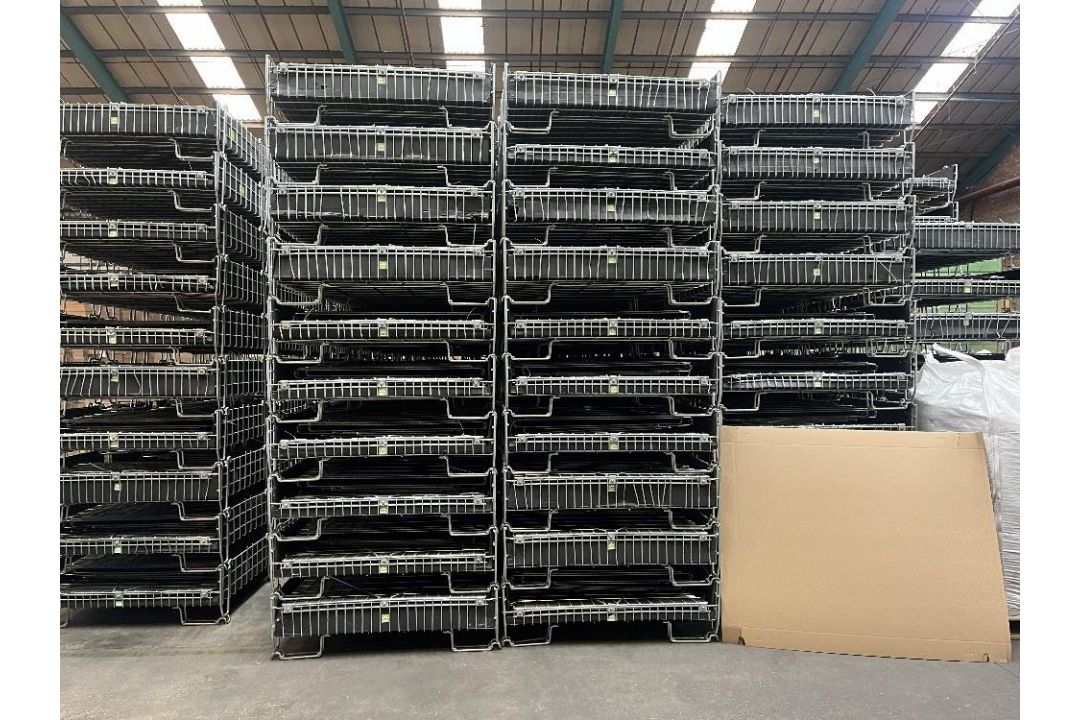 (5) Steel framed black folding pallet cage 1000 x 1200 x 950 - Image 3 of 3