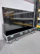 LG 98LS95D 98'' Display