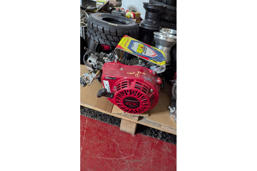 Quantity of go kart components to include: - Image 4 of 15