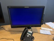 JVC DT-E21L4 multi format LCD monitor
