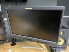 JVC DT-E21L4 multi format LCD monitor