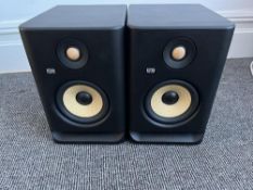 (2) KRK Rocket 5 book shelf speaker