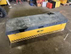Van vault tipper tool box (no key)