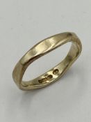 9ct white gold irregular band
