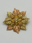 10ct three tone gold brooch