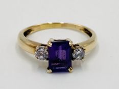 9ct gold and amethyst ring