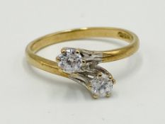 9ct gold and cubic zirconia ring