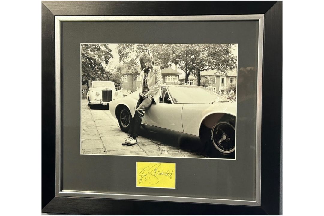Rod Stewart and Lamborghini Muira Autograph Presentation - Image 1 of 5