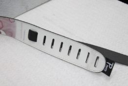 1 x David Bowie White Guitar Strap by Perri's - Officially Licensed Merchandise - RRP £40 - New &