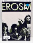 1 x AEROSMITH Band Picture Green and Black Logo Short Sleeve Men's T-Shirt by Gildan - Size: Large -