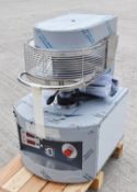 1 x Cuppone Pizzaform PZF/30D Heated Pizza Press - Model PZF/30DS-A5-CP - Year of Manufacture 2022 -