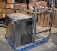 1 x Hoshizaki FM-480AKE-N Ice Machine Flaker With Stand - CL232 - Ref: JCTG110 - Location: