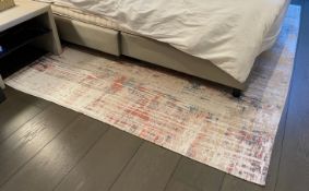 1 x Premium Rug Featuring An Abstract Design in Coral Pink - CL894 - NO VAT ON THE HAMMER -