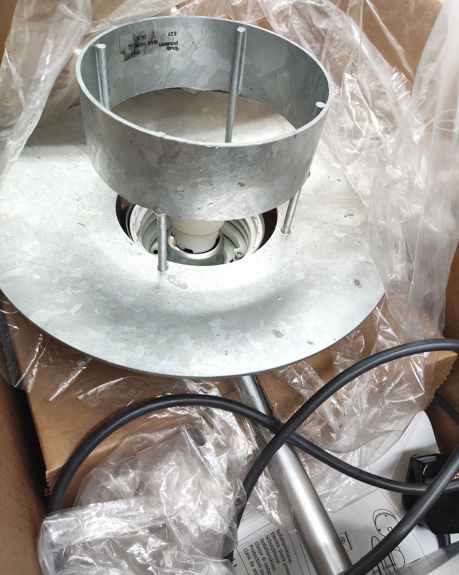 1 x LOUIS POULSEN Albertslund Outdoor Wall Lamp Short Galvanized - 5743142576 - RRP £675 - Ref: - Image 17 of 17