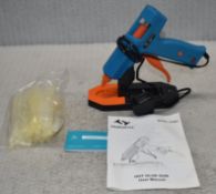 1 x TILSWALL Hot Glue Gun With Glue Sticks - Model: RJ903 - Ref: K271 - CL905 - Location: Altrincham