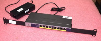 1 x NETGEAR GS108PP ProSAFE FlexPoE 8-Port Unmanaged Rackmount Gigabit PoE+ Switch