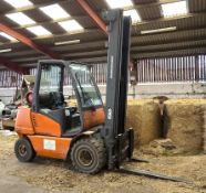 1 x Jungheinrich CL30C 3 Ton Counter Balance Gas Forklift Truck
