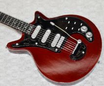 1 x Miniature Hand Made Guitar - Queen Brian May - New & Unused - RRP £35