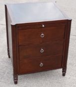 1 x CHANNELS Classically Styled Designer Solid Wood End Table with Pull-Out Tray, 1-Drawer Storage