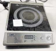 1 x Nisbet DA610 Countertop Induction Hob