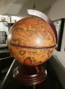 1 x Vintage Countertop Globe Mini Liquor Cabinet Drinks Wine Bar