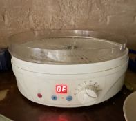 1 x Callow Digital Food Dryer and Dehydrator - CL909 - Location: London, W1U This lot is to be