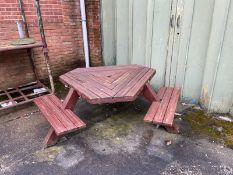 1 x Outdoor Garden Bench