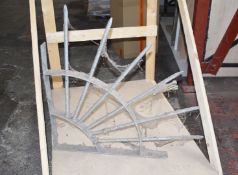 1 x Spiked Metal Outdoor Corner Mounted Security Railing