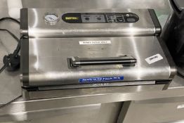 1 x Buffalo Portable Vacuum Pack Machine 300mm - Model CN514 - RRP £220