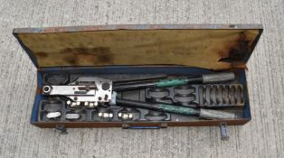 1 x Hand Ratcheting Crimping Tool In Metal Case - Ref: KCS155/C4 - CL011 - Location: Altrincham