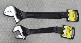 2 x Adjustable Wrenches - Original Retail £26.90 - Ref: HW642/HWP7 - CL911 - Location: Altrincham