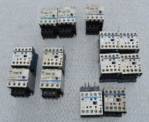 13 x TELEMECANIQUE Overload Relays And Electrical Contactors - Ref: KCS216/C5 - CL011 - Location: