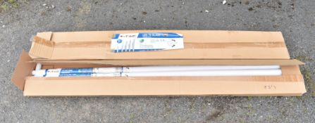 9 x V-TAC Led T8 1500Mm Glass Tubes - Ref: KCS118 - CL011 - Location: Altrincham WA14Condition: As