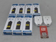 9 x Electrical Sockets For Extension Leads + 1 Pack Of Fuses - Ref: HW265/HWP3 - CL911 - Location: