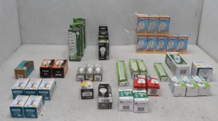 42 x Assorted Light Bulbs - Includes Led And Others - Ref: HW134/HWP1 - CL911 - Location: Altrincham