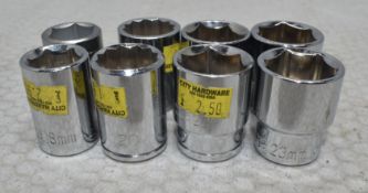 21 x Assorted Sockets - Ref: HW747/HW748/HW749/HWP7 - CL911 - Location: Altrincham WA14Condition: