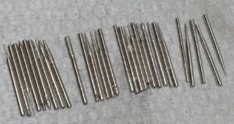 30 x Rotary Tool Grinding Bits - Ref: HW391/2/HWP5 - CL911 - Location: Altrincham WA14Condition: