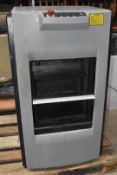 1 x FAST & FLUID Skandex Sk350 Shaker - Approx 108X66X59Cm - Ref: HW324/HWP4 - CL911 - Location: