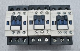 3 x SCHNEIDER Electrical Contactors - 1 X Lc1D32 And 2 X Lc1D38 - Ref: KCS210/C5 - CL011 - Location: