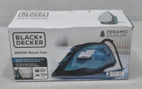 1 x BLACK + DECKER 2800W Steam Clothes Iron - Original Retail £41.95 - Ref: HW299/HWP3 - CL911 -