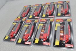 8 x DEKTON Heavy Duty Snap-Off Knife Sets - Original Retail £39.60 - Ref: HW568/HWP7 - CL911 -